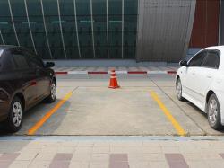 پارک کردن در جای تنگ چگونه است؟